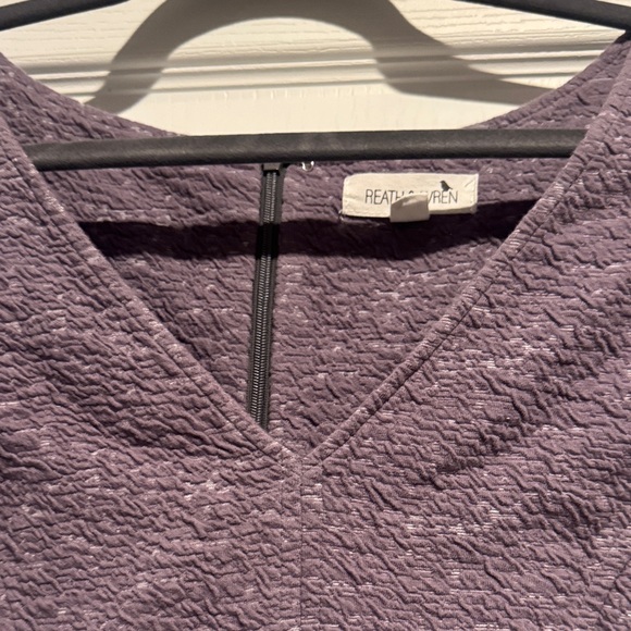 Chic Purple Textured Blouse - Picture 6 of 10